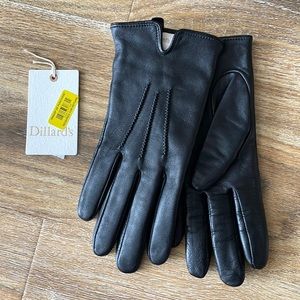 Dillard’s Genuine Leather Driving Gloves Size M